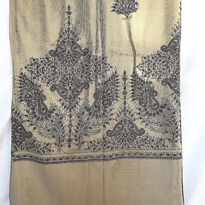 Cashmere Woolen Shawl Stole Throw  Head Covering For Winter. New